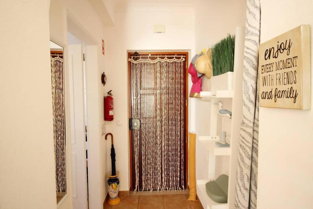 Bright And Central Apartment - Luz Extérieur photo